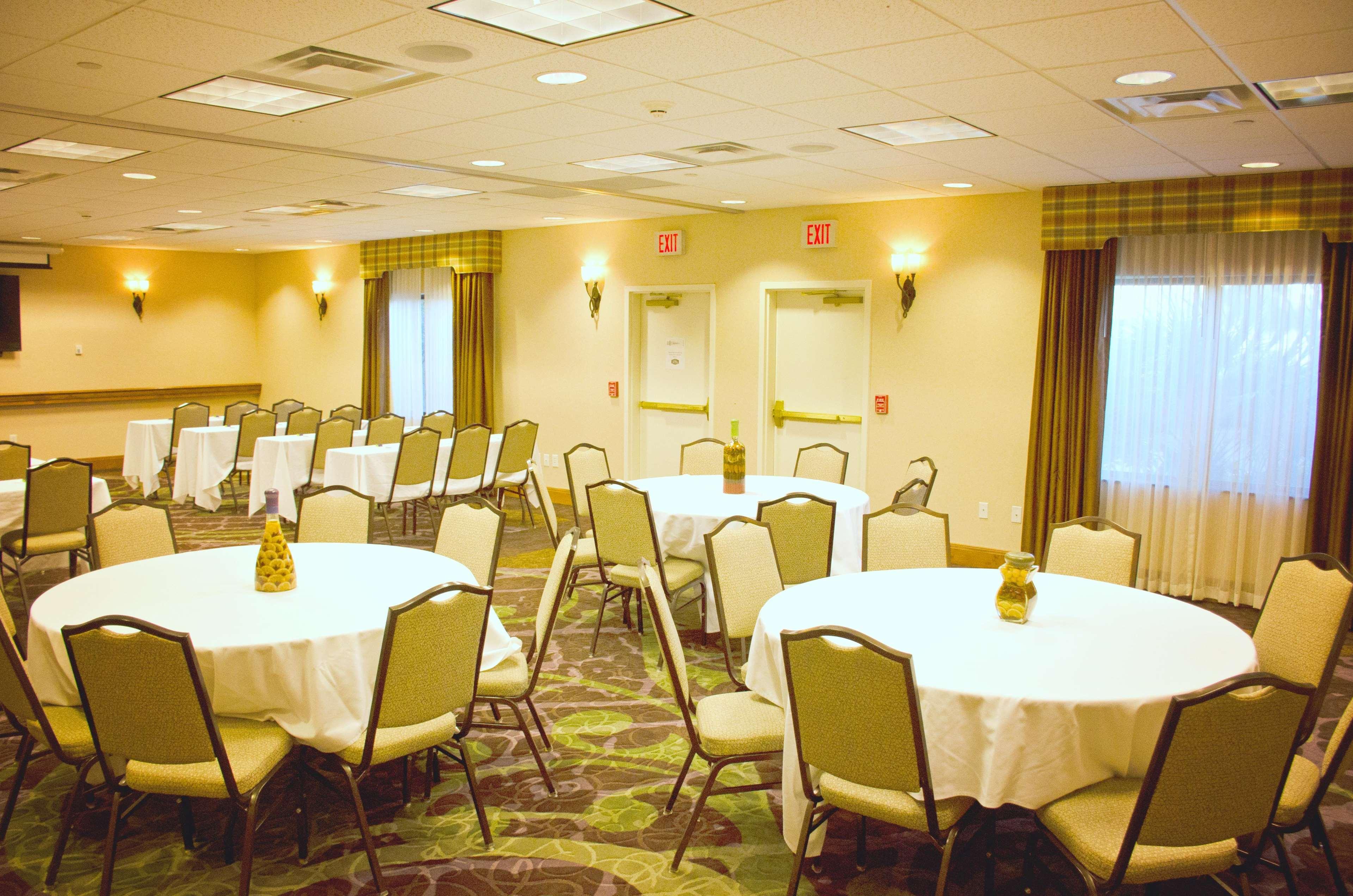 Hampton Inn & Suites קולג' סטיישן מראה חיצוני תמונה