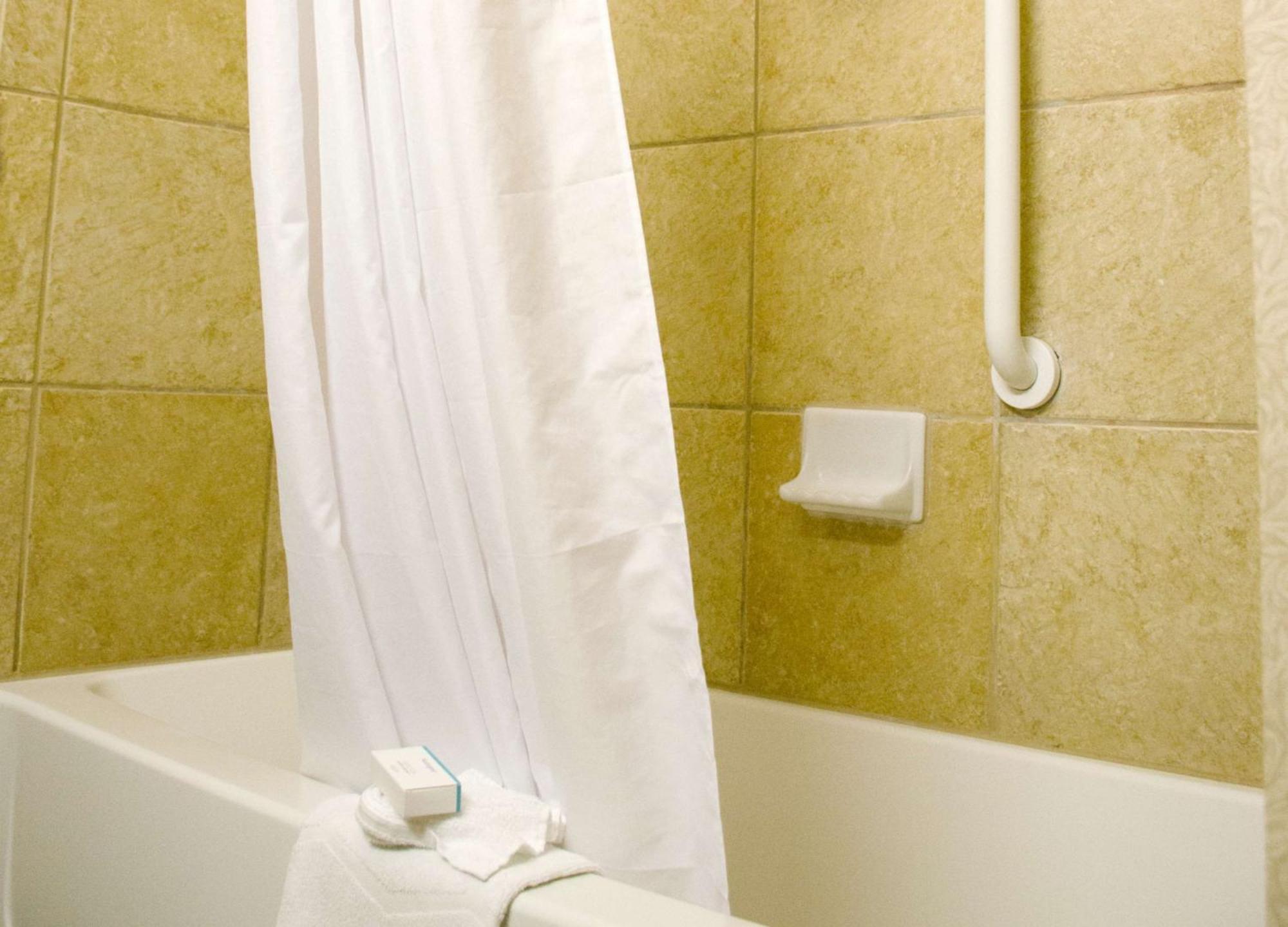 Hampton Inn & Suites קולג' סטיישן מראה חיצוני תמונה
